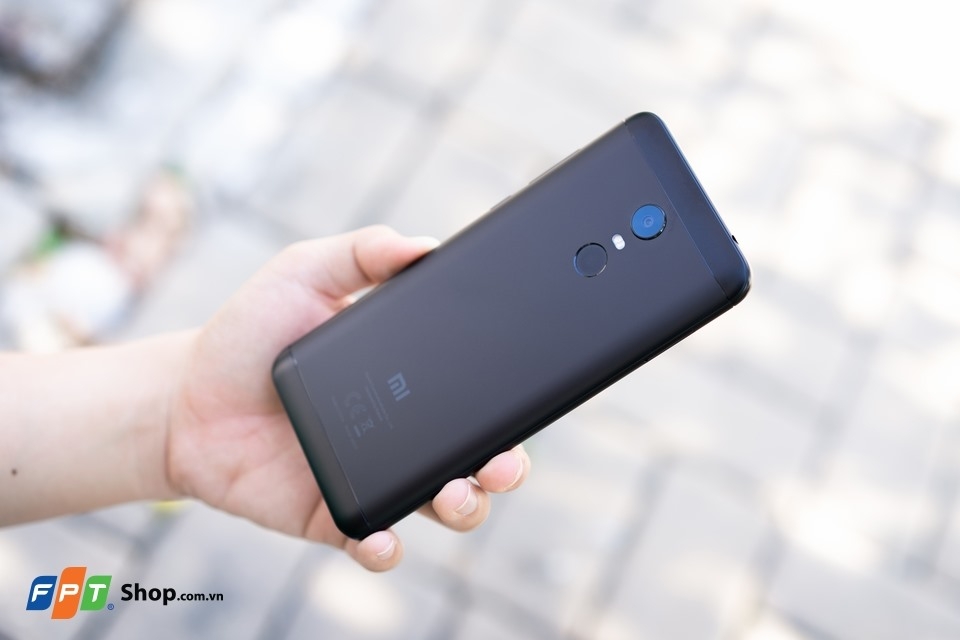 4 smartphone Xiaomi dưới 5 triệu 06