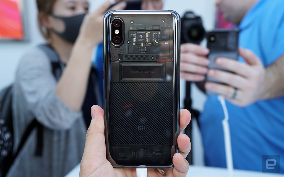 Xiaomi Mi 8 Explorer Edition vs iPhone X 08 Xiaomi Mi 8 Explorer Edition vs iPhone X 08