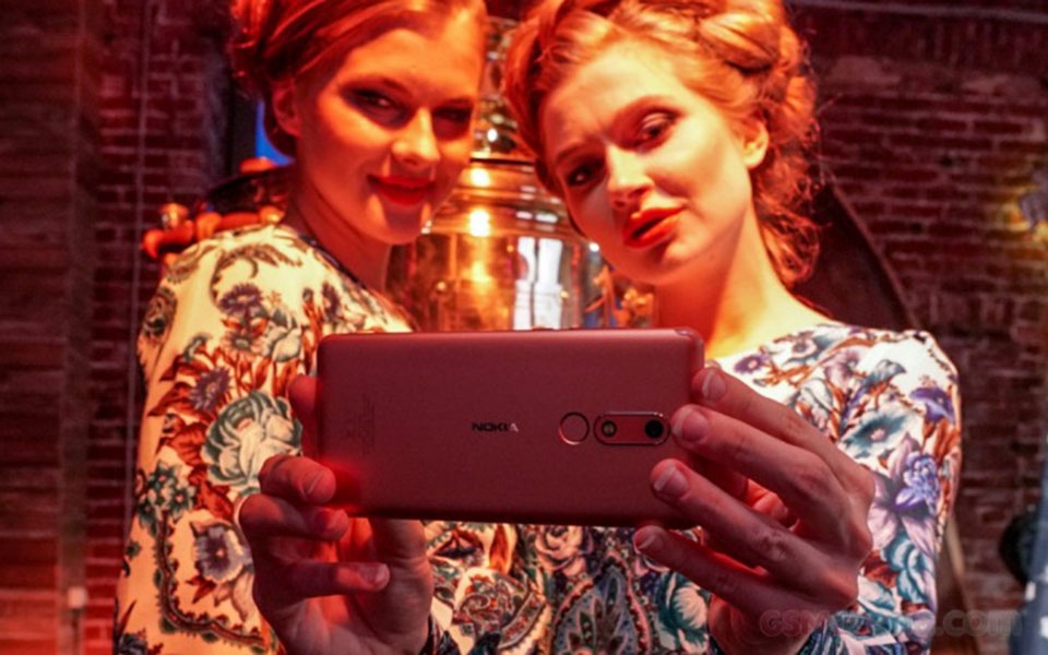 Trên tay Nokia 5.1 vừa ra mắt Trên tay Nokia 5.1 vừa ra mắt