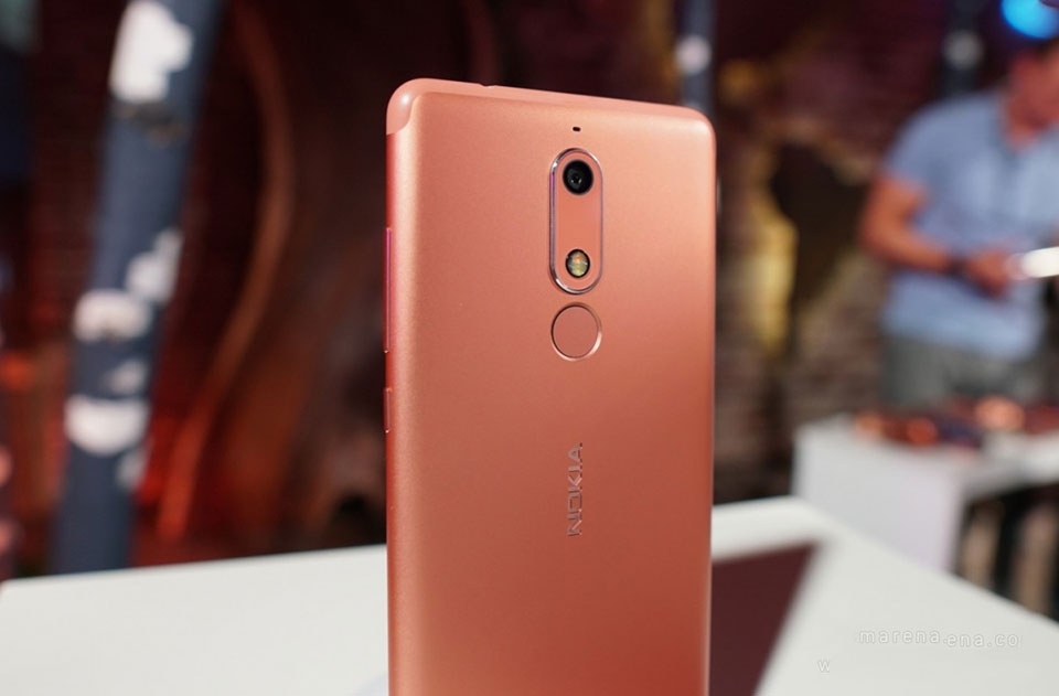 Trên tay Nokia 5.1 vừa ra mắt Trên tay Nokia 5.1 vừa ra mắt