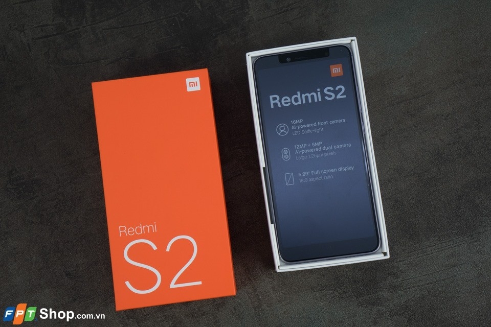 Xiaomi Redmi S2 Xiaomi Redmi S2