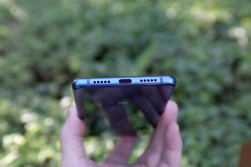 Trên tay Xiaomi Mi 8 SE Trên tay Xiaomi Mi 8 SE