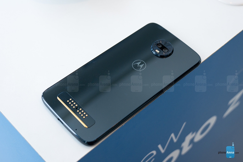 Trên tay và trải nghiệm nhanh Moto Z3 Play (ảnh 1)
