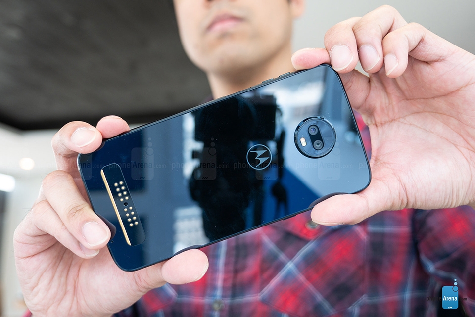 Trên tay và trải nghiệm nhanh Moto Z3 Play (ảnh 8)