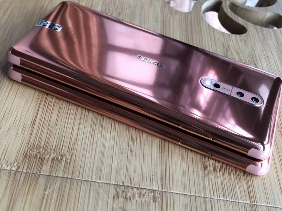 Nokia 8 phiên bản màu hồng (ảnh 3) Nokia 8 phiên bản màu hồng (ảnh 3)
