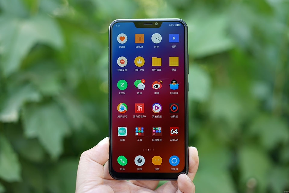 Trên tay Lenovo Z5 Trên tay Lenovo Z5