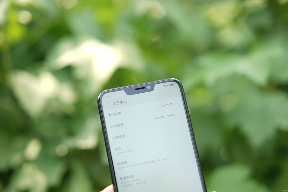 Trên tay Lenovo Z5 Trên tay Lenovo Z5