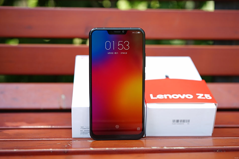 Trên tay Lenovo Z5 Trên tay Lenovo Z5