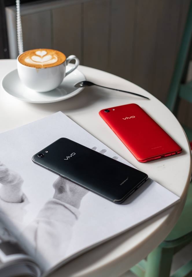 Những smartphone giá rẻ nhưng phù hợp cho những người trẻ năng động Những smartphone giá rẻ nhưng phù hợp cho những người trẻ năng động