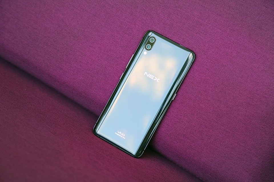 Mọi thứ về Vivo NEX: Smartphone thú vị nhất hiện nay!