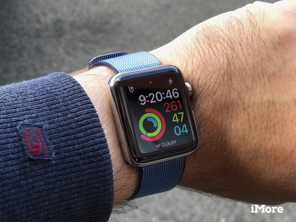 Đồng hồ thông minh Apple Watch 4 sẽ được trang bị GPS mới Theo dõi tốc độ vốn không phải điểm mạnh của Apple Watch.