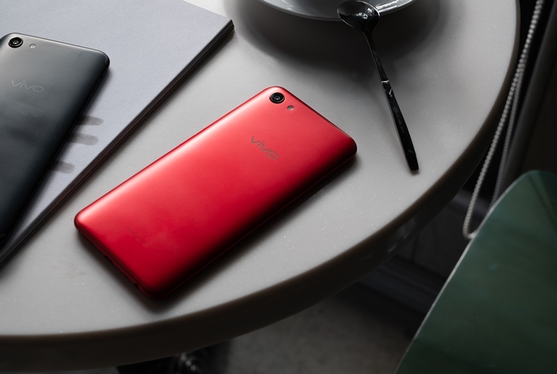 Chân dung Vivo Y81: siêu phẩm "tí hon" chuẩn bị lên kệ tại Việt Nam - Hình 6