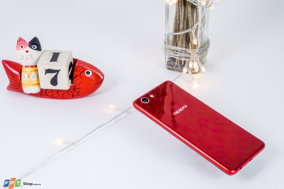 So sánh cấu hình OPPO F7 Youth và các smartphone cùng phân khúc (ảnh 1) So sánh cấu hình OPPO F7 Youth và các smartphone cùng phân khúc (ảnh 1)