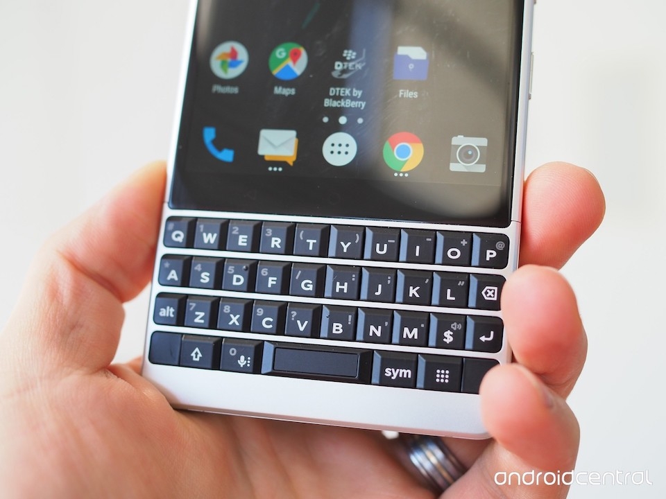 Ngăn chặn hạ cấp hệ điều hành.