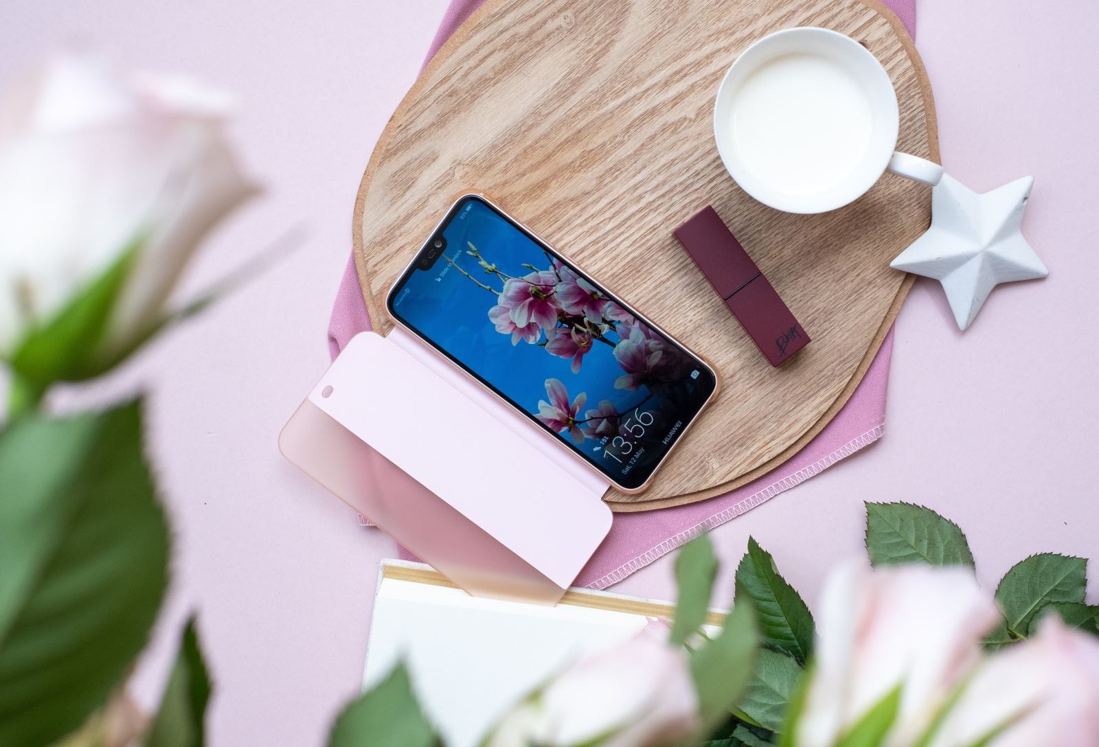 Huawei Nova 3e giảm sập sàn chỉ còn 6,59 triệu đồng tại FPT Shop