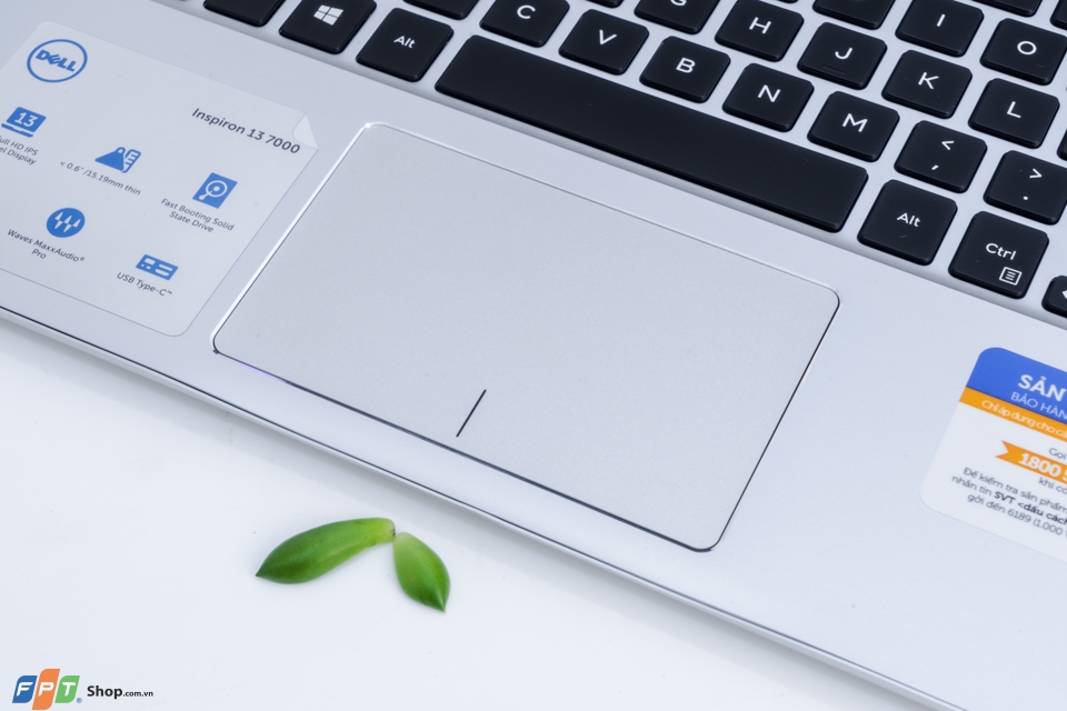 Dell Inspirion 7370 là một sản phẩm đáng tiền Dell Inspirion 7370 là một sản phẩm đáng tiền