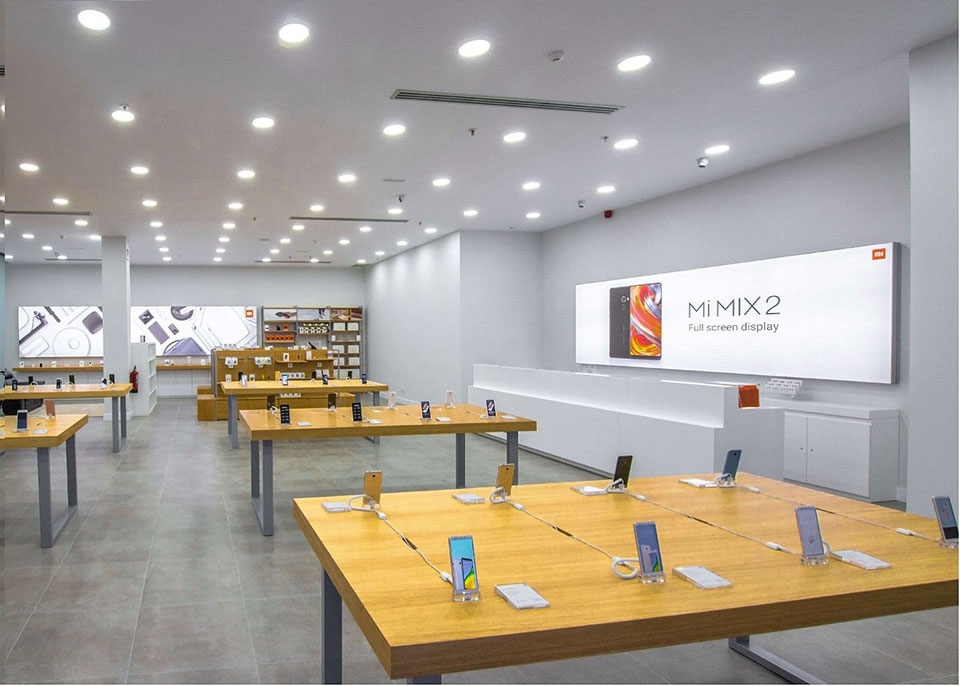 Apple vs Xiaomi Apple vs Xiaomi