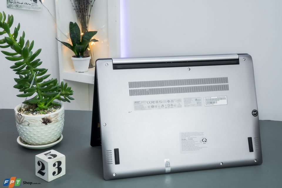 Hiệu năng mạnh mẽ với thế hệ vi xử lý Coffee Lake.