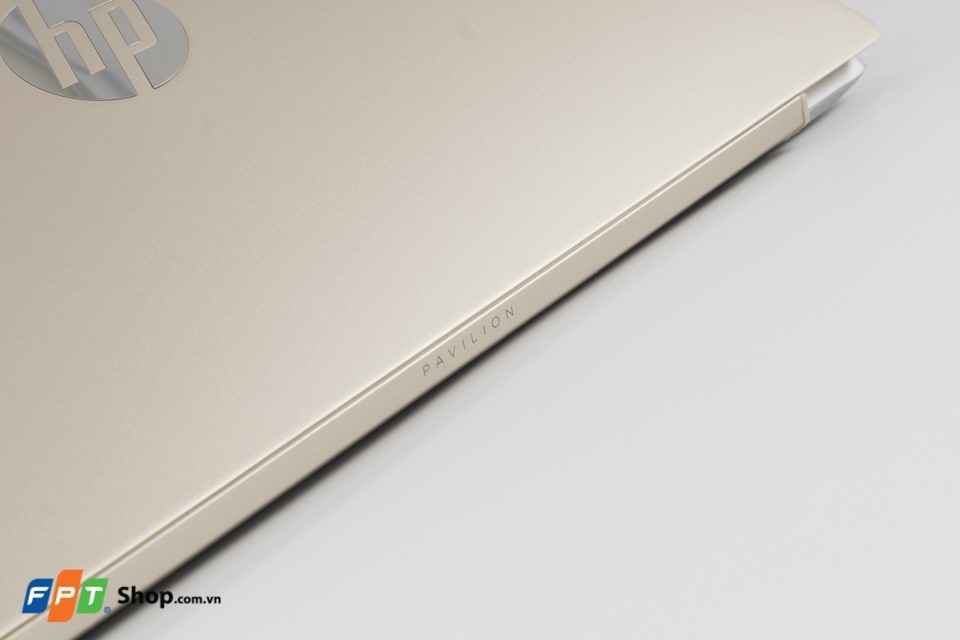 HP Pavilion 14-ce0024TU đáng mua hay không? HP Pavilion 14-ce0024TU đáng mua hay không?