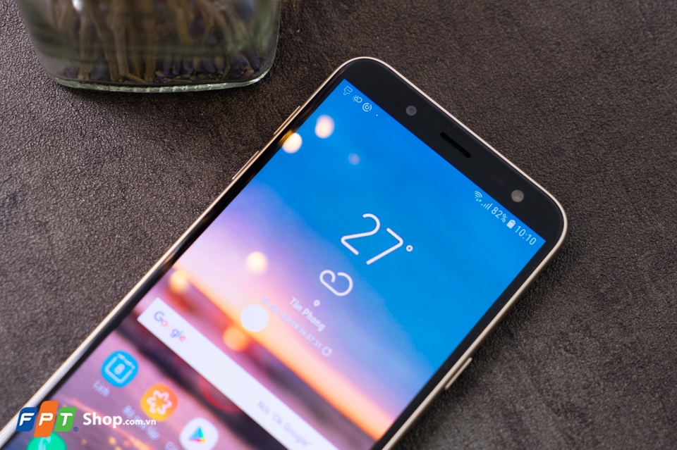 Đánh giá Galaxy J6 2018 (ảnh 4) Đánh giá Galaxy J6 2018 (ảnh 4)