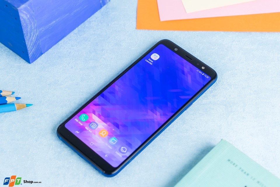 5 smartphone tầm trung selfie xuất sắc nhất thị trường 3