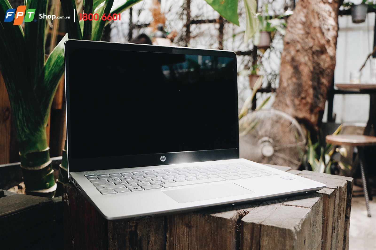 Laptop HP Pavilion giảm sốc đến 500.000 đồng tại FPT Shop