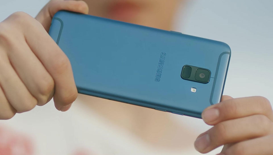 5 smartphone được tìm mua nhiều nhất FPT Shop tuần vừa qua 4