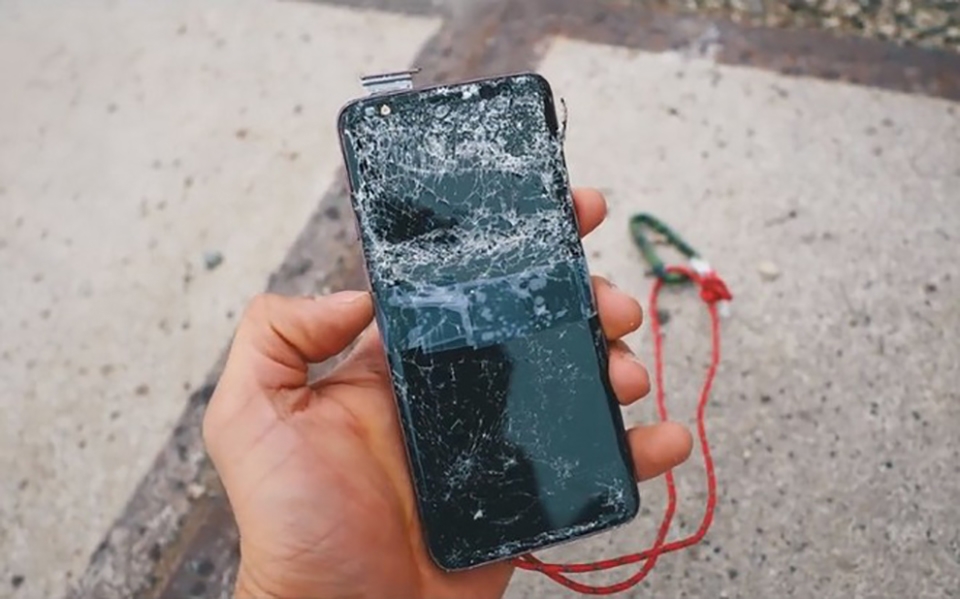 Thả rơi Galaxy S9 (ảnh 3)