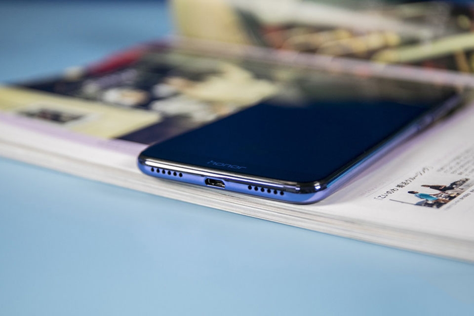 Trên tay Honor 7A