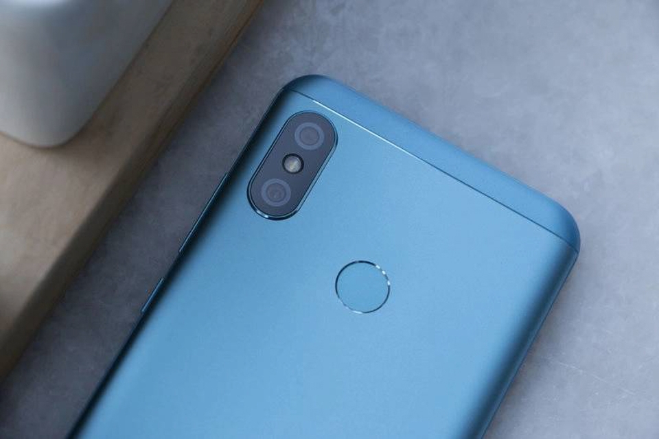 Đánh giá nhanh Xiaomi Redmi 6 Pro (ảnh 7) Đánh giá nhanh Xiaomi Redmi 6 Pro (ảnh 7)