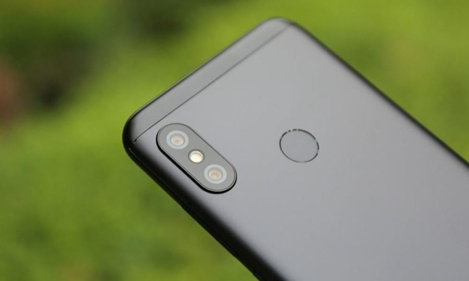 Đánh giá nhanh Xiaomi Redmi 6 Pro (ảnh 14) Đánh giá nhanh Xiaomi Redmi 6 Pro (ảnh 14)