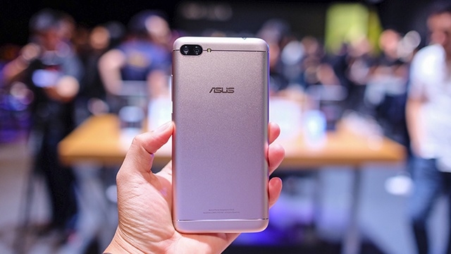 Asus Zenfone 4 Max 2018 FPT Shop độc quyền Asus Zenfone 4 Max 2018 với giá siêu sốc chỉ 2,199 triệu đồng