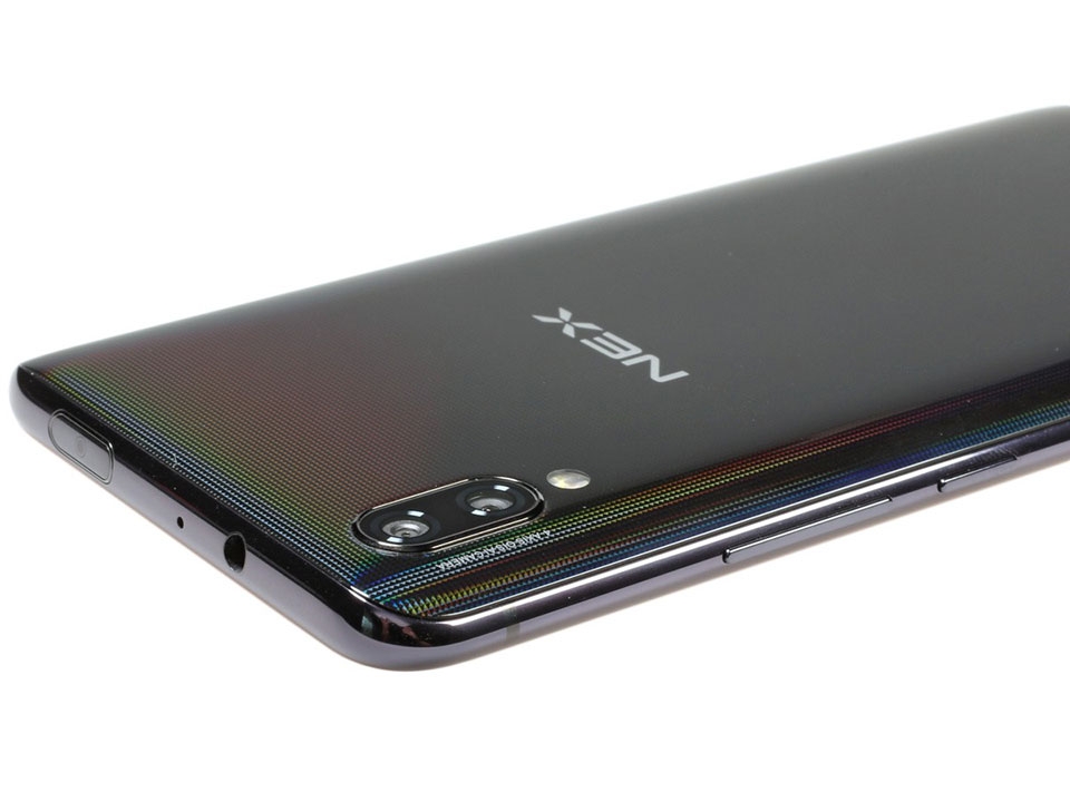 Vivo NEX S
