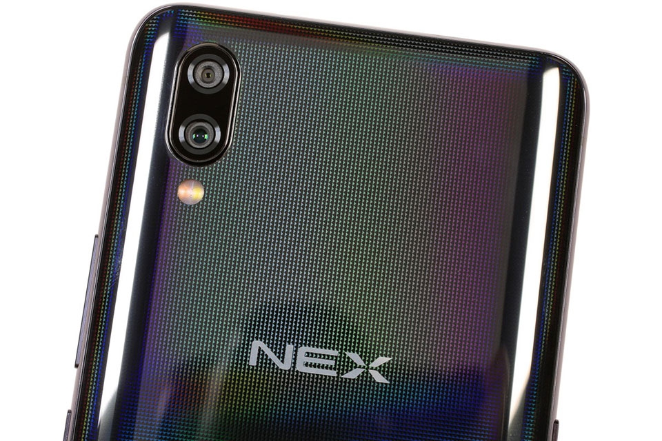 Vivo NEX S