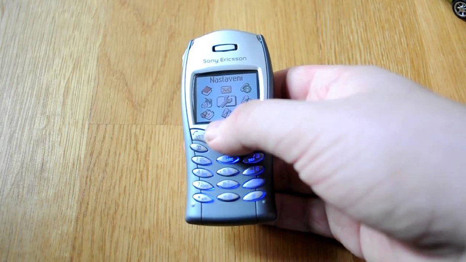 Một chút hoài niệm về Sony Ericsson t68i (ảnh 1) Một chút hoài niệm về Sony Ericsson t68i (ảnh 1)