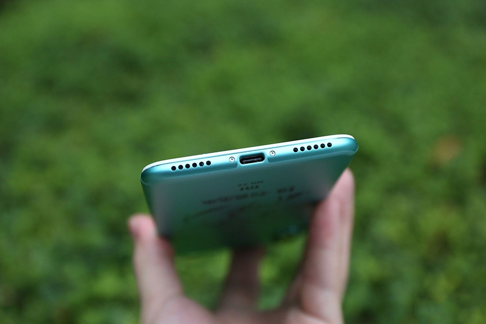 Xiaomi Mi 6X Hatsune Miku Special Edition
