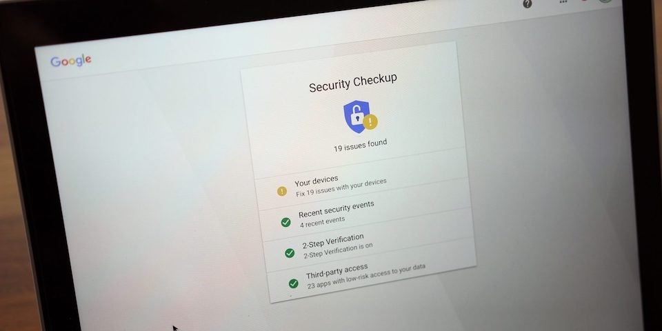 Cách xóa quyền truy cập của bên thứ 3 vào tài khoản Gmail Các ứng dụng có quyền truy cập thông tin tài khoản Gmail có thể gây ra các rủi ro về rò rỉ thông tin.