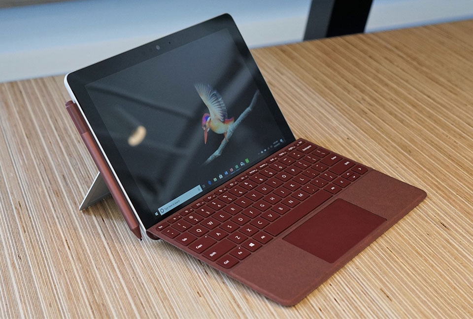 Trên tay Surface Go Trên tay Surface Go