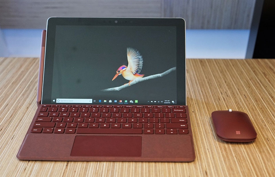 Trên tay Surface Go Trên tay Surface Go