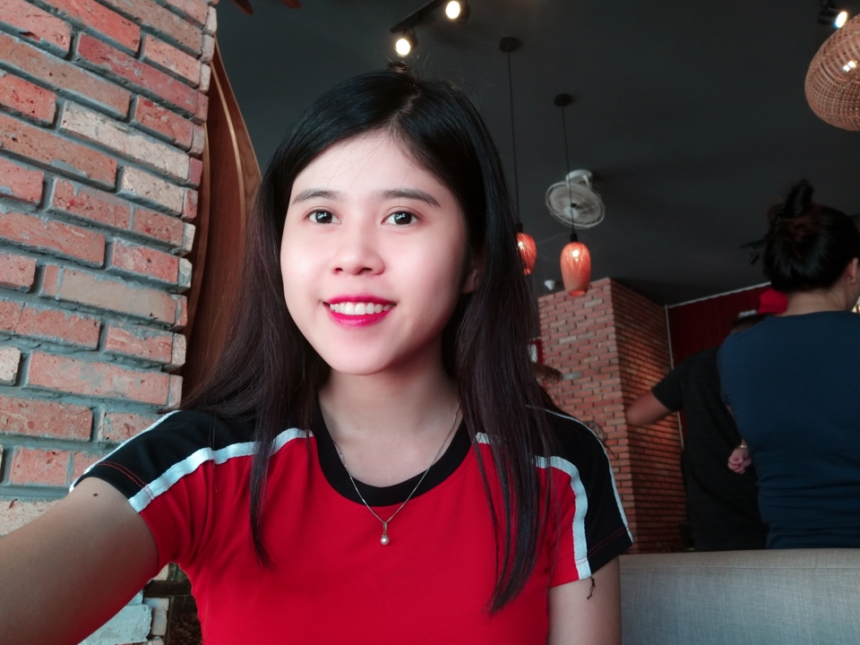 Camera Selfie Galaxy A8 Star 11