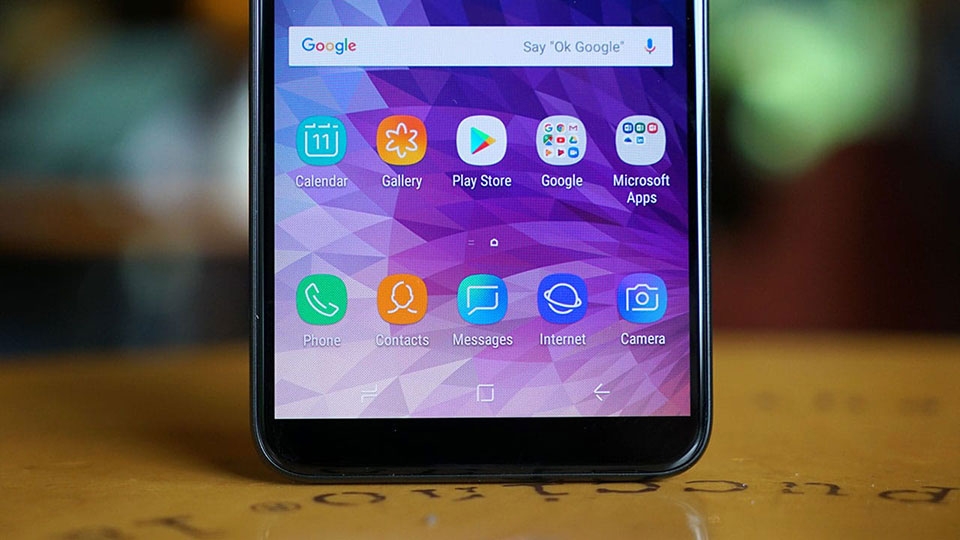 Trải nghiệm Samsung Galaxy J8 Trải nghiệm Samsung Galaxy J8