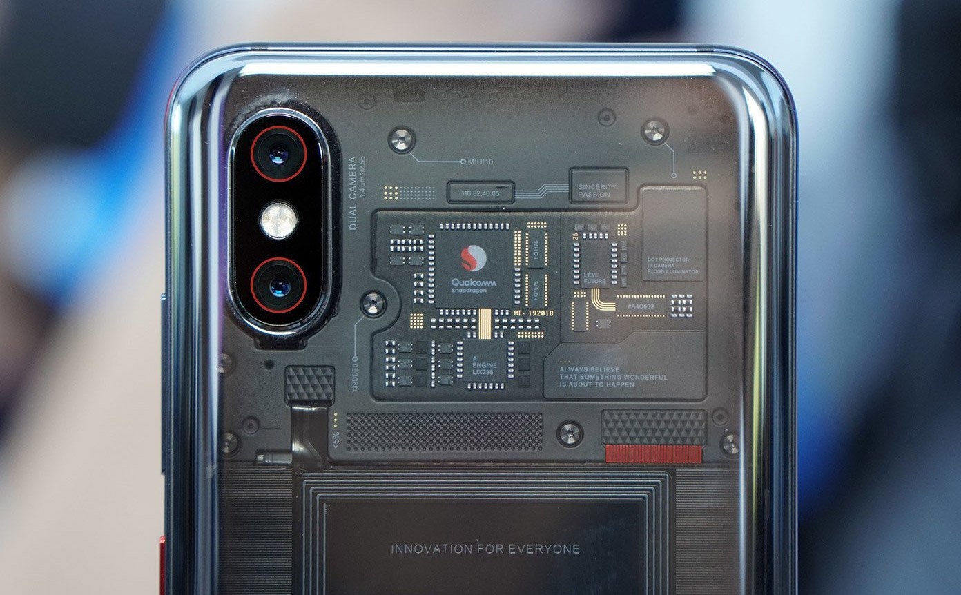 Xiaomi Mi 8 Explorer chuẩn bị lên kệ sau nhiều ngày chờ đợi 2