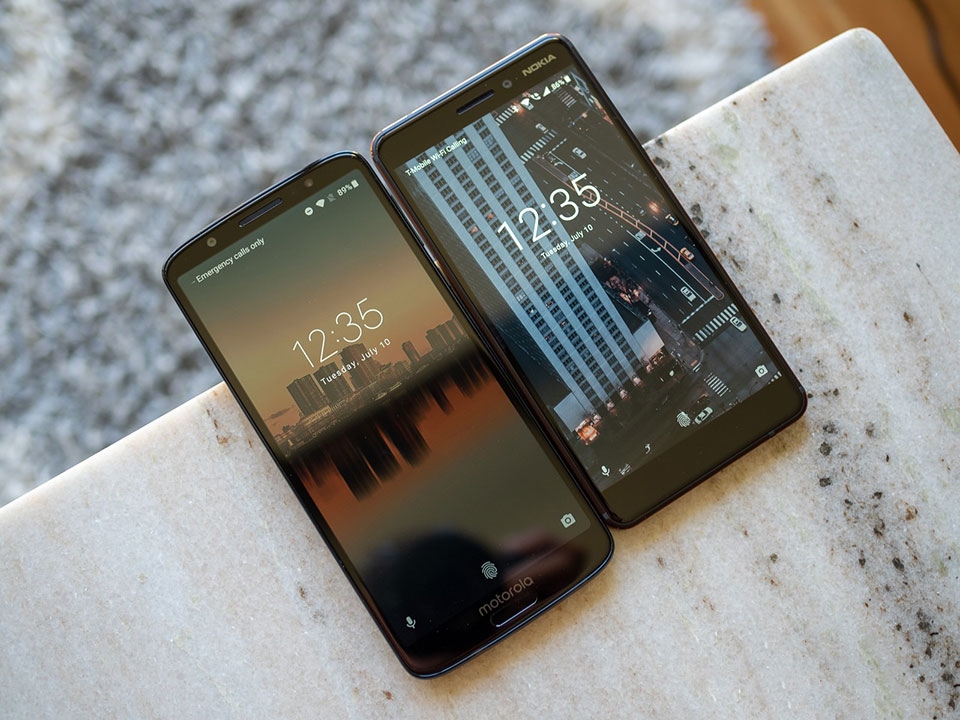 So sánh Nokia 6 2018 với Moto G6 Plus So sánh Nokia 6 2018 với Moto G6 Plus