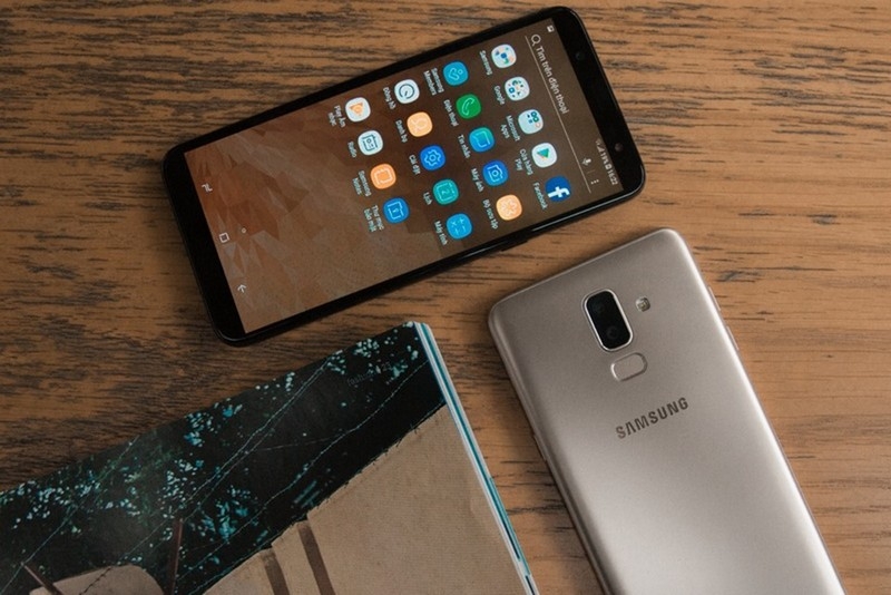 Galaxy J8