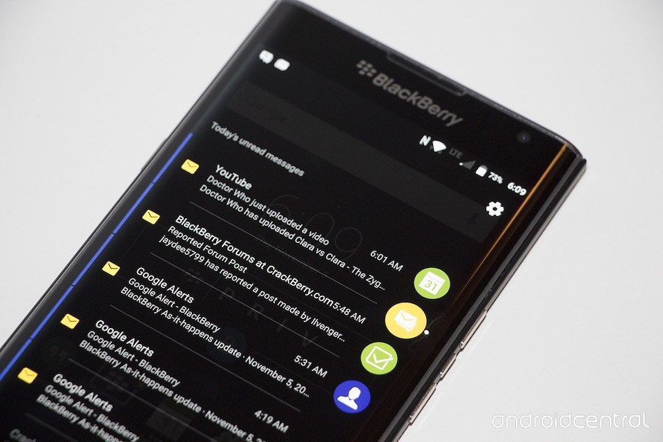 Thông báo sẽ được sắp xếp thông minh và gọn gàng trong Productivity Tab.