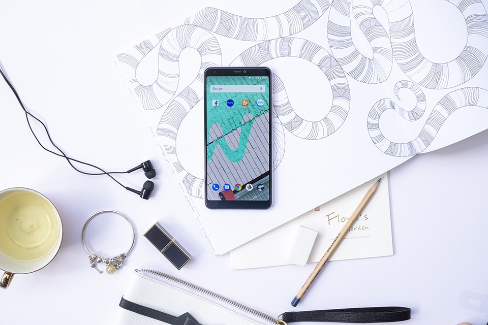 Wiko View Max 02