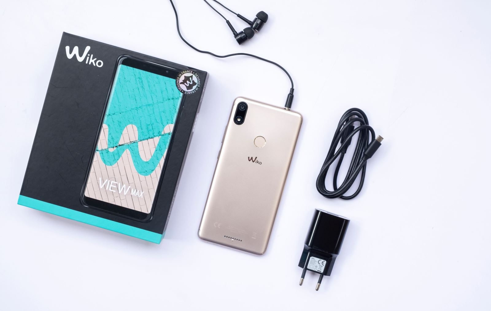 Wiko View Max giảm giá sập sàn chỉ còn 2,699 triệu đồng tại FPT Shop