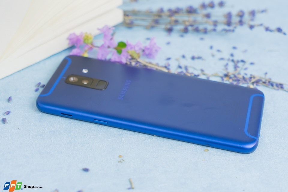 Samsung Galaxy A6+ Samsung Galaxy A6+