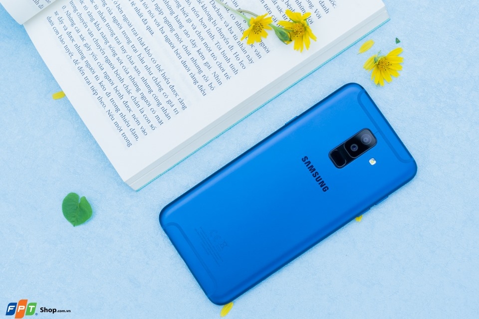Samsung Galaxy A6+ Samsung Galaxy A6+