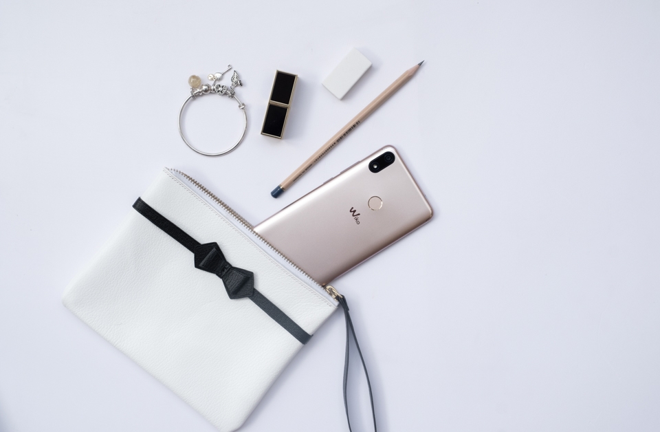 Wiko view max 01